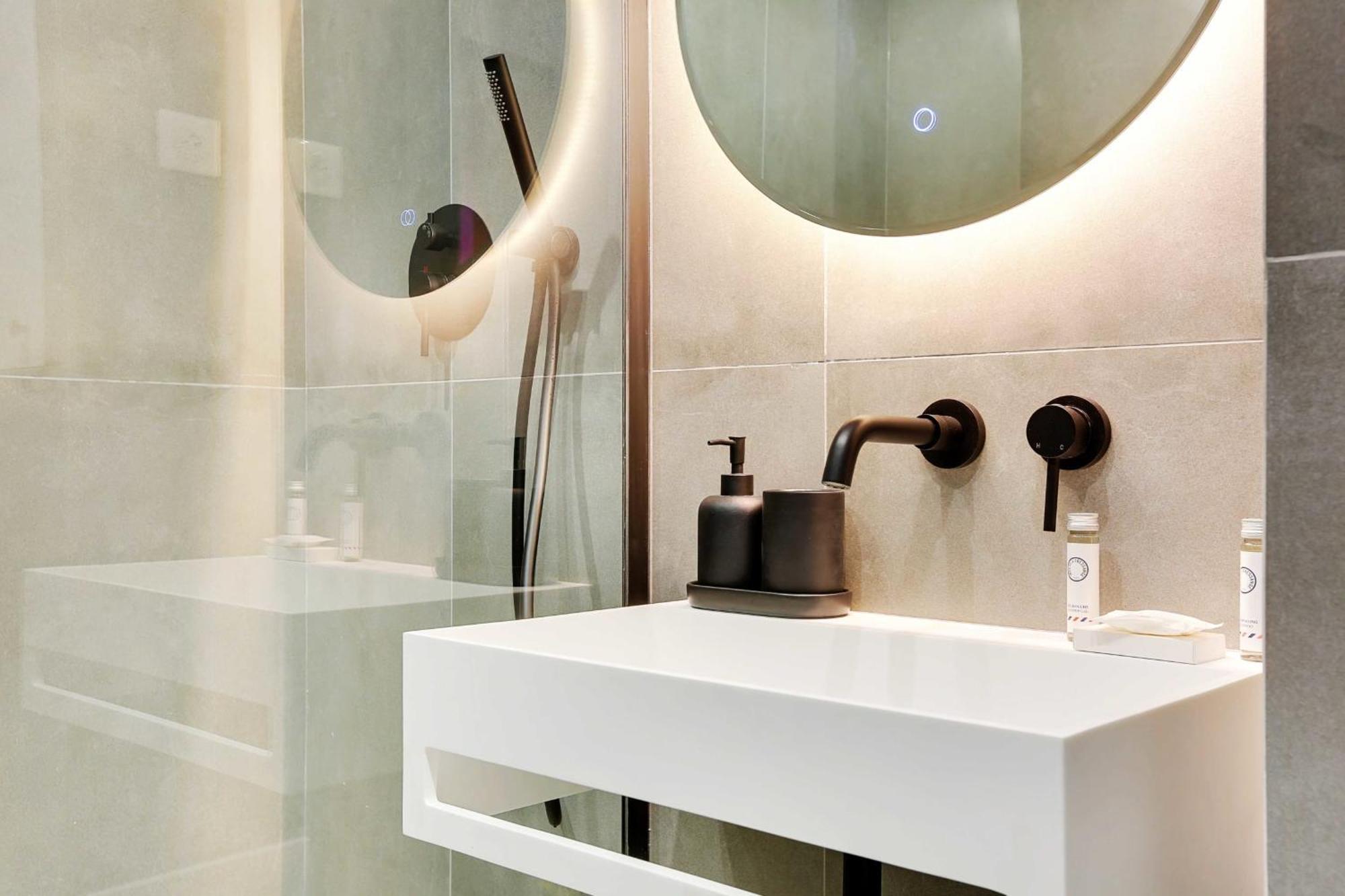 Residence Pelican - Louvre ปารีส ภายนอก รูปภาพ