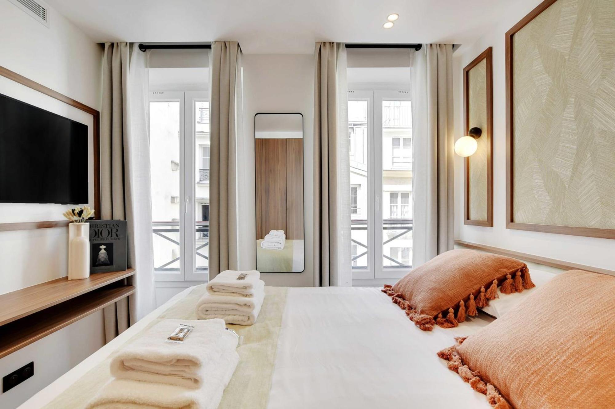 Residence Pelican - Louvre ปารีส ภายนอก รูปภาพ