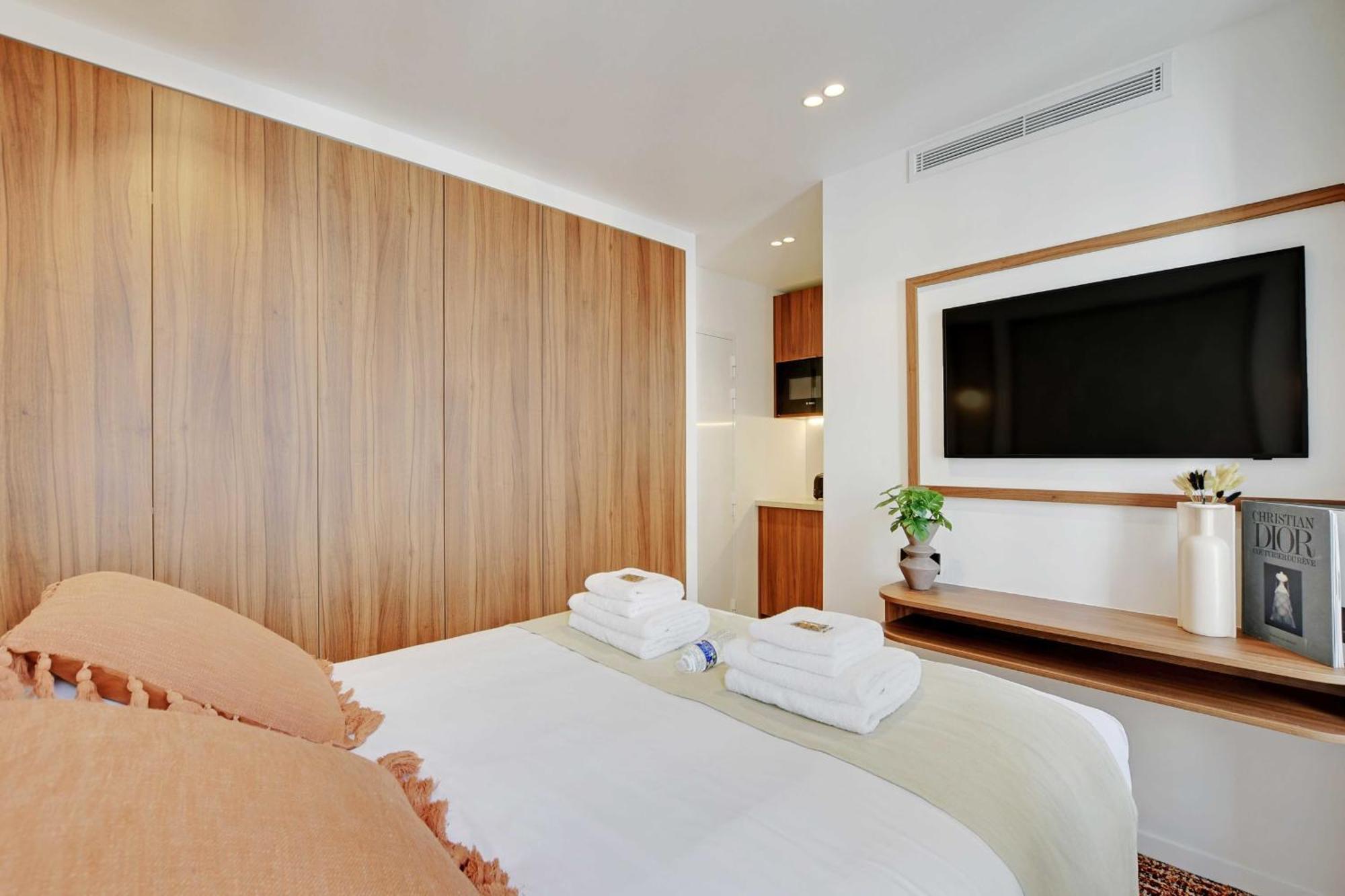 Residence Pelican - Louvre ปารีส ภายนอก รูปภาพ